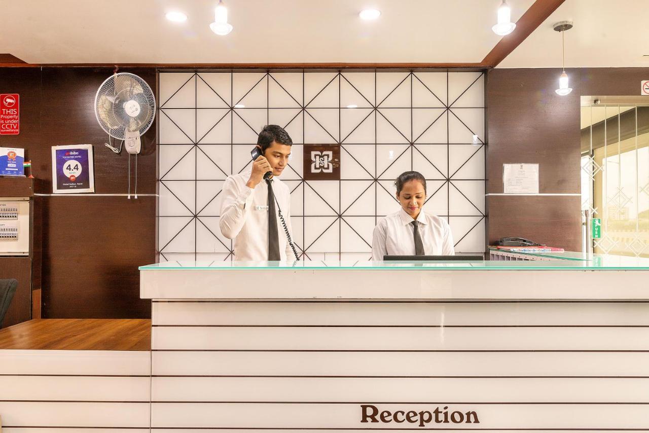 Hotel Satkar Surat Exterior photo